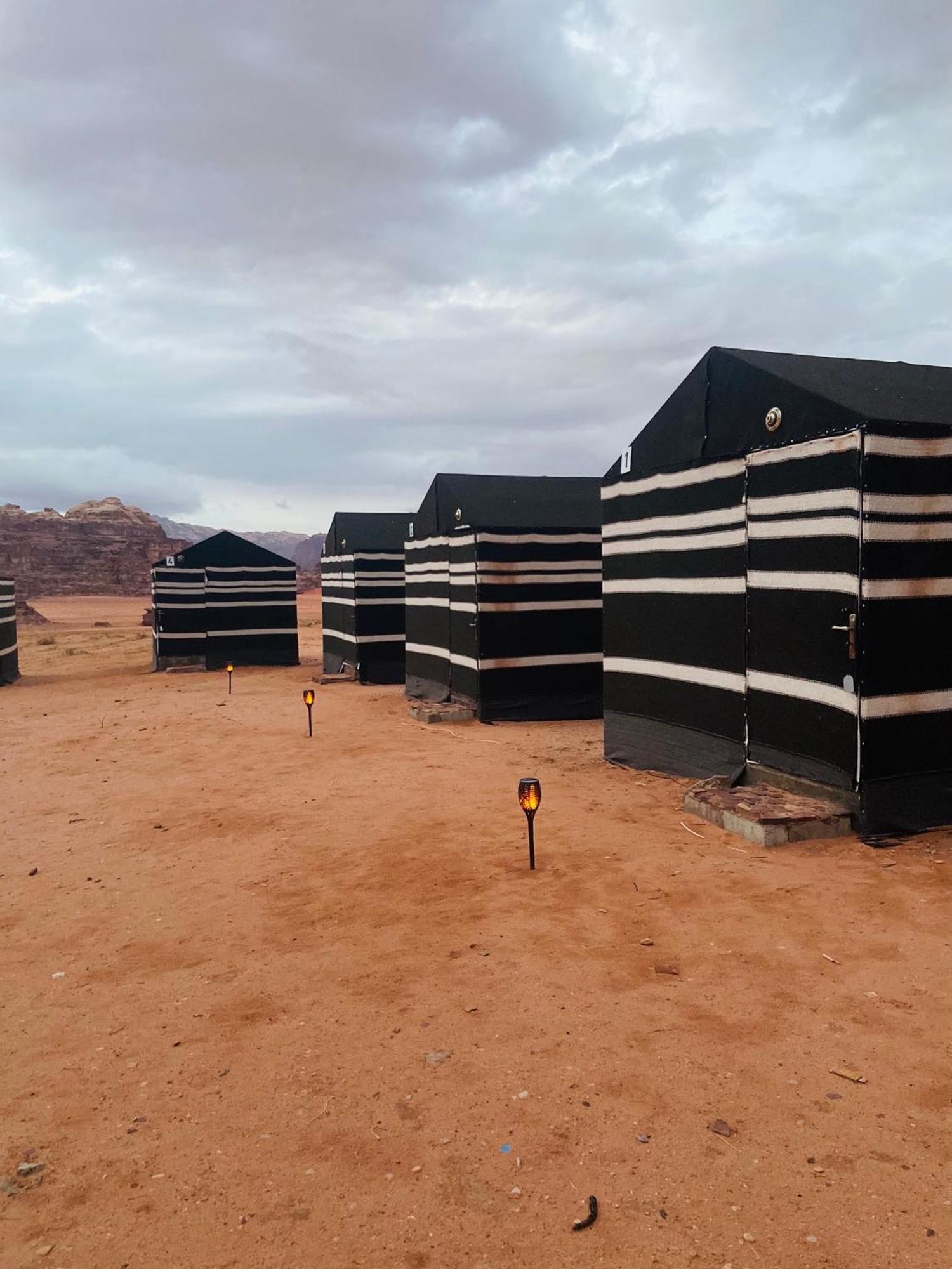 Wadi Rum Bedouin Heart Camp المظهر الخارجي الصورة